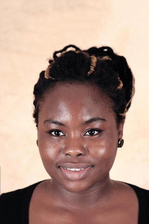 Photo of Élise Oppong from the Latest Netflix gallery