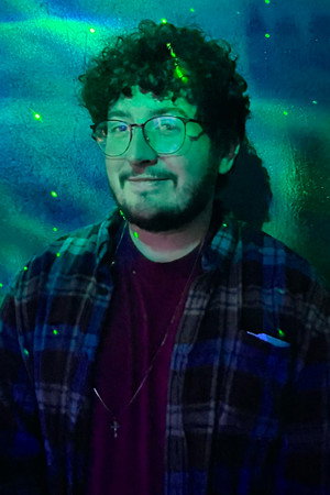 Photo of Kyle Bastin from the Latest Netflix gallery