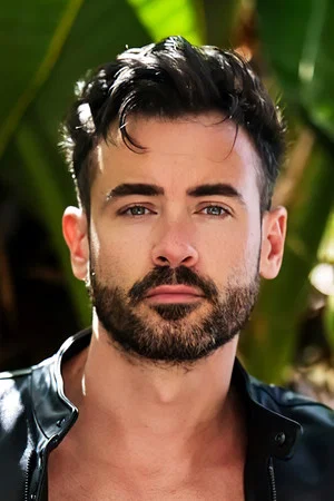 Photo of Holden Beau from the Latest Netflix gallery