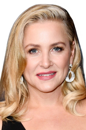 Jessica Capshaw photo