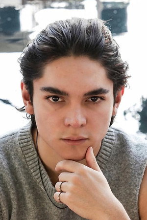 Photo of Elliot Alva from the Latest Netflix gallery