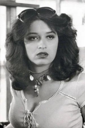 Photo of Melanie Mayron from the Latest Netflix gallery