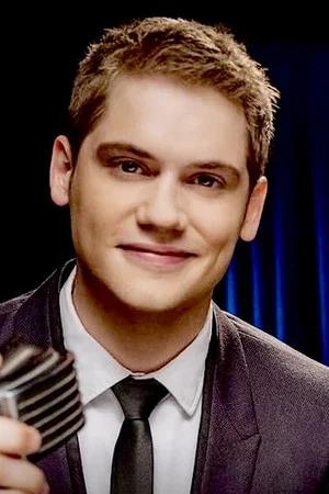 Photo of Tony Oller from the Latest Netflix gallery