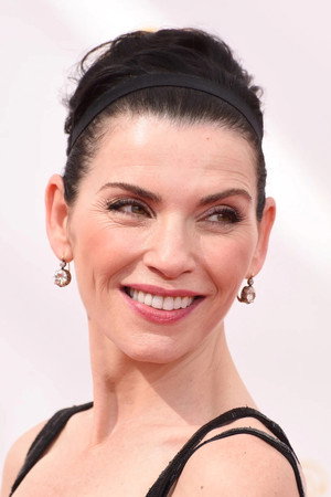 Julianna Margulies photo