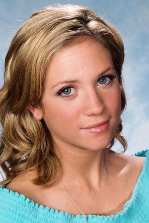 Brittany Snow photo