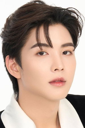 Pasatorn Lertsathitwong photo