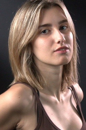 Photo of Vera España from the Latest Netflix gallery
