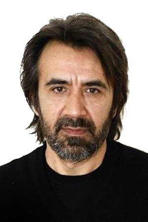 Zeki Demirkubuz photo