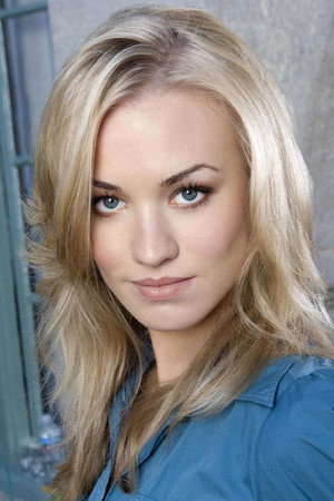 Yvonne Strahovski photo