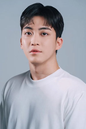 Photo of 이상현 from the Latest Netflix gallery