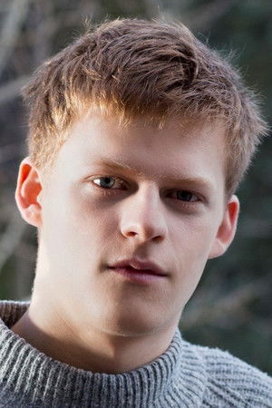 Lucas Hedges photo