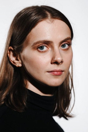 Photo of Alice Siil from the Latest Netflix gallery