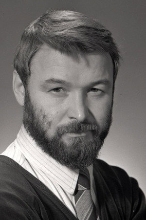 Photo of Valentin Kuik from the Latest Netflix gallery