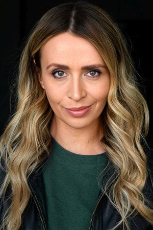 Photo of Lara Deam from the Latest Netflix gallery