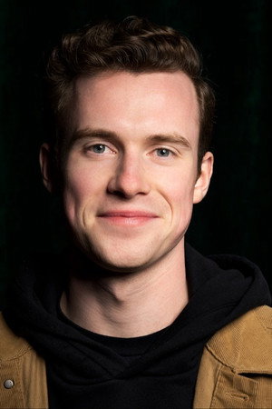 Photo of Dan Toomey from the Latest Netflix gallery