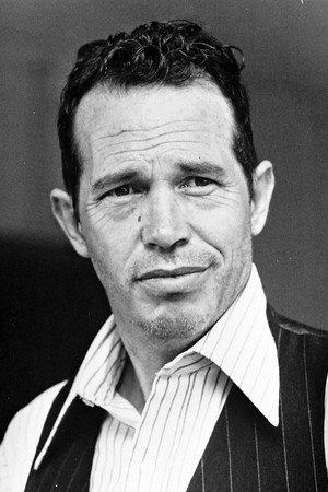 Warren Oates photo