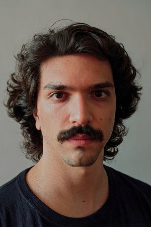 Photo of Henrique Linhales Rangel from the Latest Netflix gallery