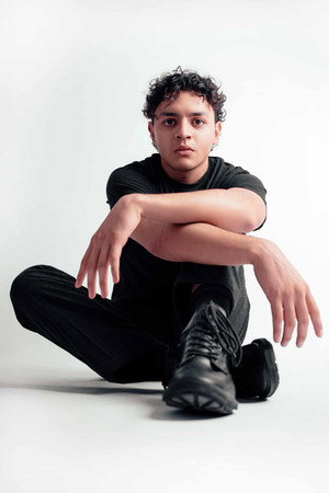 Photo of Moisés Quiñones from the Latest Netflix gallery