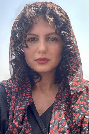 Niloufar Koukhani photo