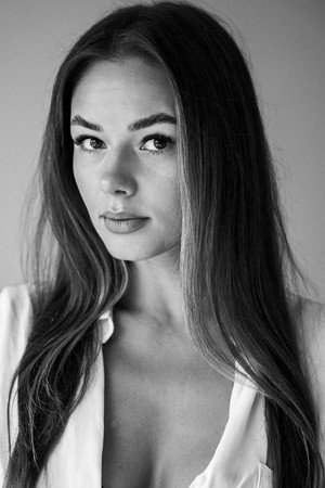 Photo of Yulia Verkhovskaya from the Latest Netflix gallery