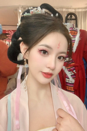 Photo of Chen Mulin from the Latest Netflix gallery