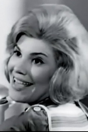 Photo of Elsa Rizou from the Latest Netflix gallery