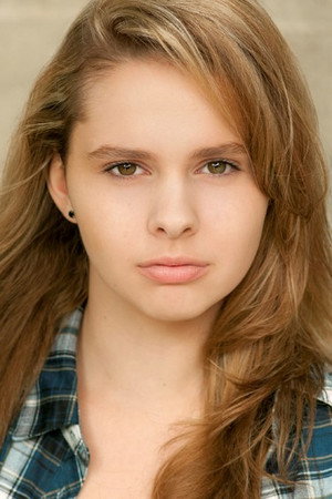 Photo of Chloe Roe from the Latest Netflix gallery