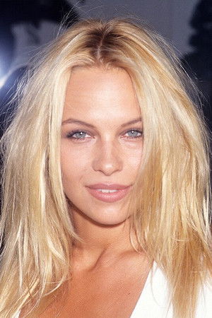 Pamela Anderson photo