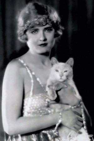 Photo of Harriet Hammond from the Latest Netflix gallery