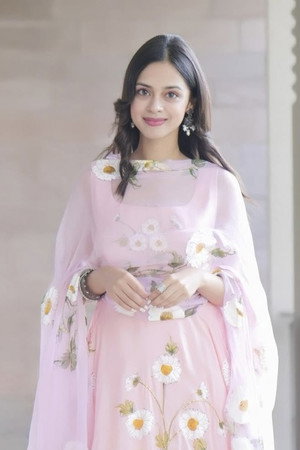 Photo of Nitanshi Goel from the Latest Netflix gallery