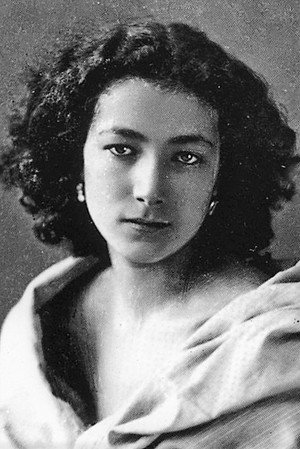 Photo of Sarah Bernhardt from the Latest Netflix gallery