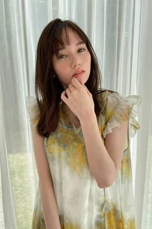Photo of Aya Marsh from the Latest Netflix gallery