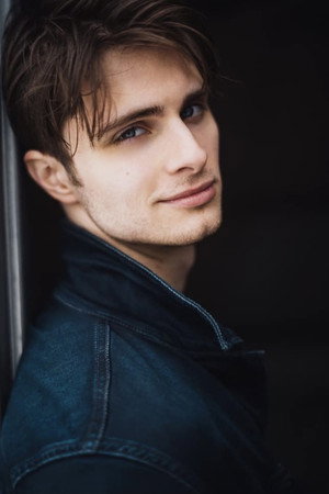 Photo of Alec Nevin from the Latest Netflix gallery