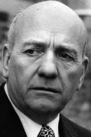 Photo of André Chanu from the Latest Netflix gallery