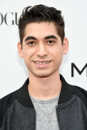 Alexander Flores photo