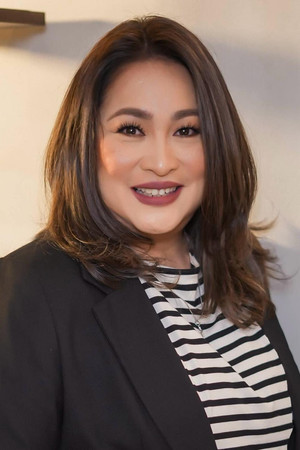 Mae Cruz-Alviar photo