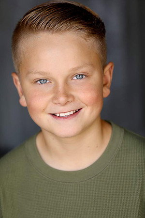 Photo of Mitchell Berg from the Latest Netflix gallery