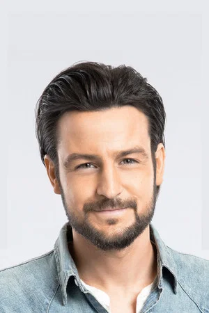 Photo of Tyler Hynes from the Latest Netflix gallery