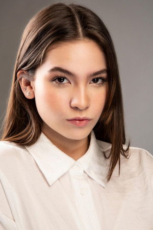 Photo of Alanna de la Rossa from the Latest Netflix gallery
