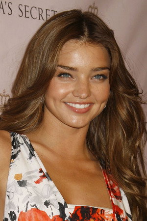 Photo of Miranda Kerr from the Latest Netflix gallery