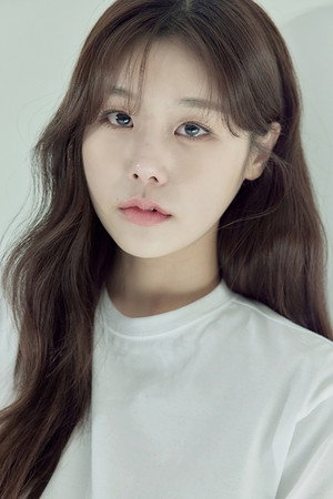 Photo of Hwang Se-in from the Latest Netflix gallery