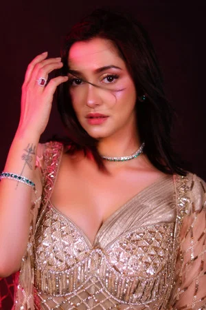 Photo of Srishti Jain from the Latest Netflix gallery