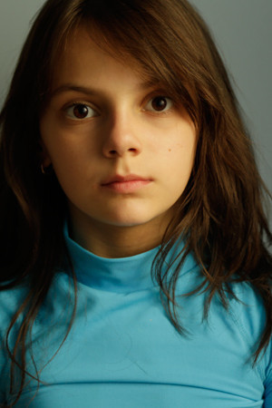 Dafne Keen photo