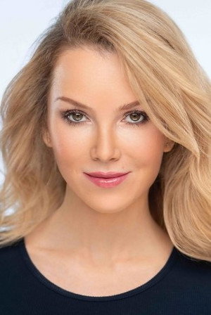 Photo of Nadia Kay from the Latest Netflix gallery