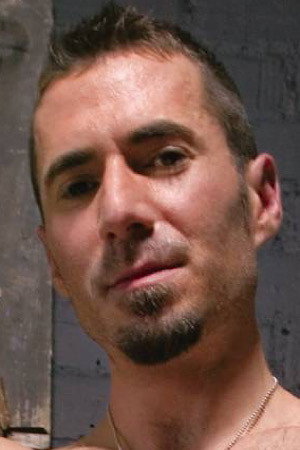 Photo of Nick Stone from the Latest Netflix gallery