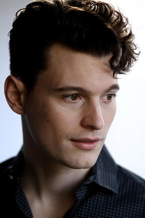 Bryan Dechart photo