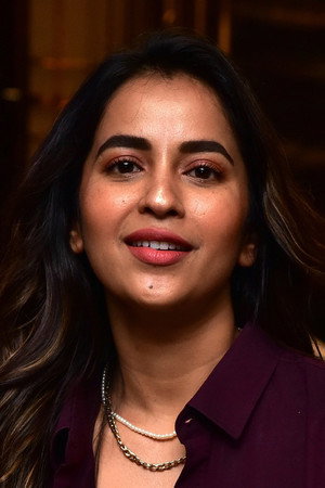 Komalee Prasad photo