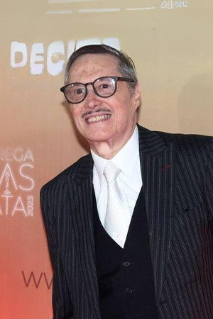 Photo of Pablo Ferrel from the Latest Netflix gallery
