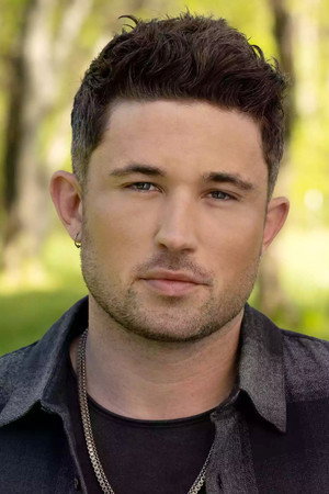 Photo of Michael Ray from the Latest Netflix gallery