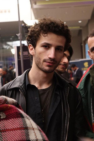 Photo of Havi Sherzad from the Latest Netflix gallery